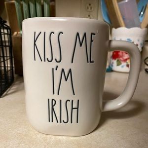 “Kiss Me I’m Irish” Rae Dunn Mug